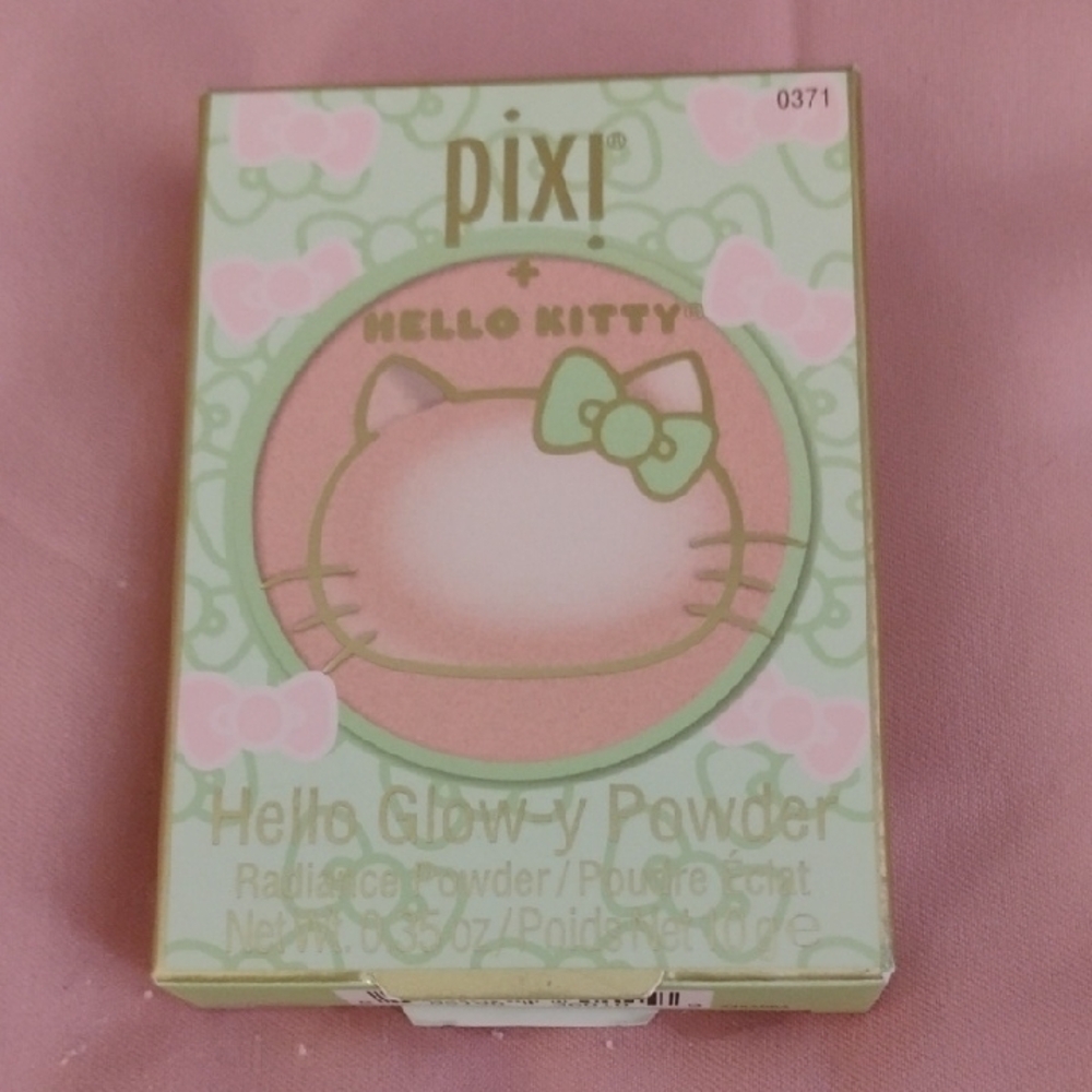 Pixi Hello Kitty Glow-y Powder